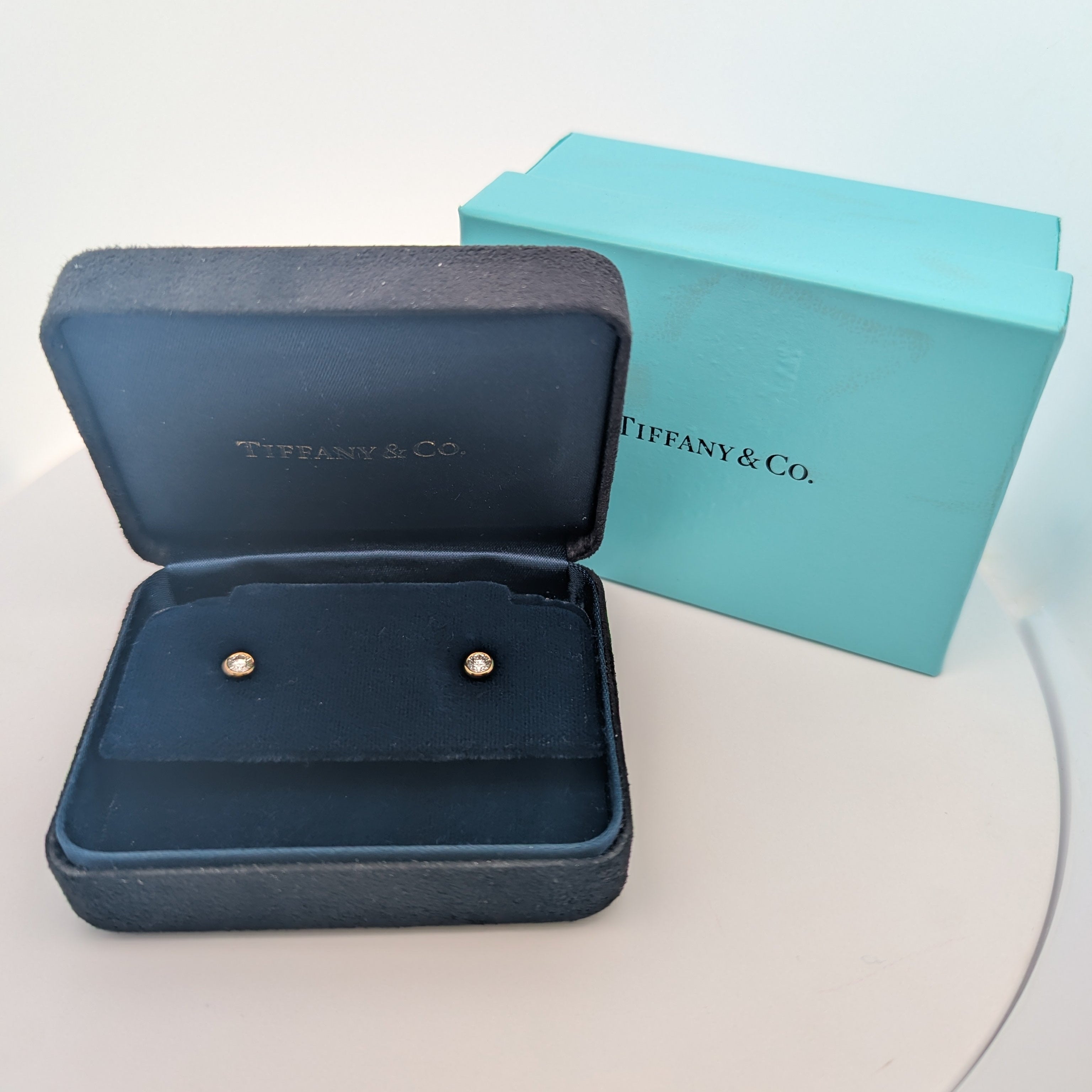 Vintage 18K Tiffany and Co Stud Earrings