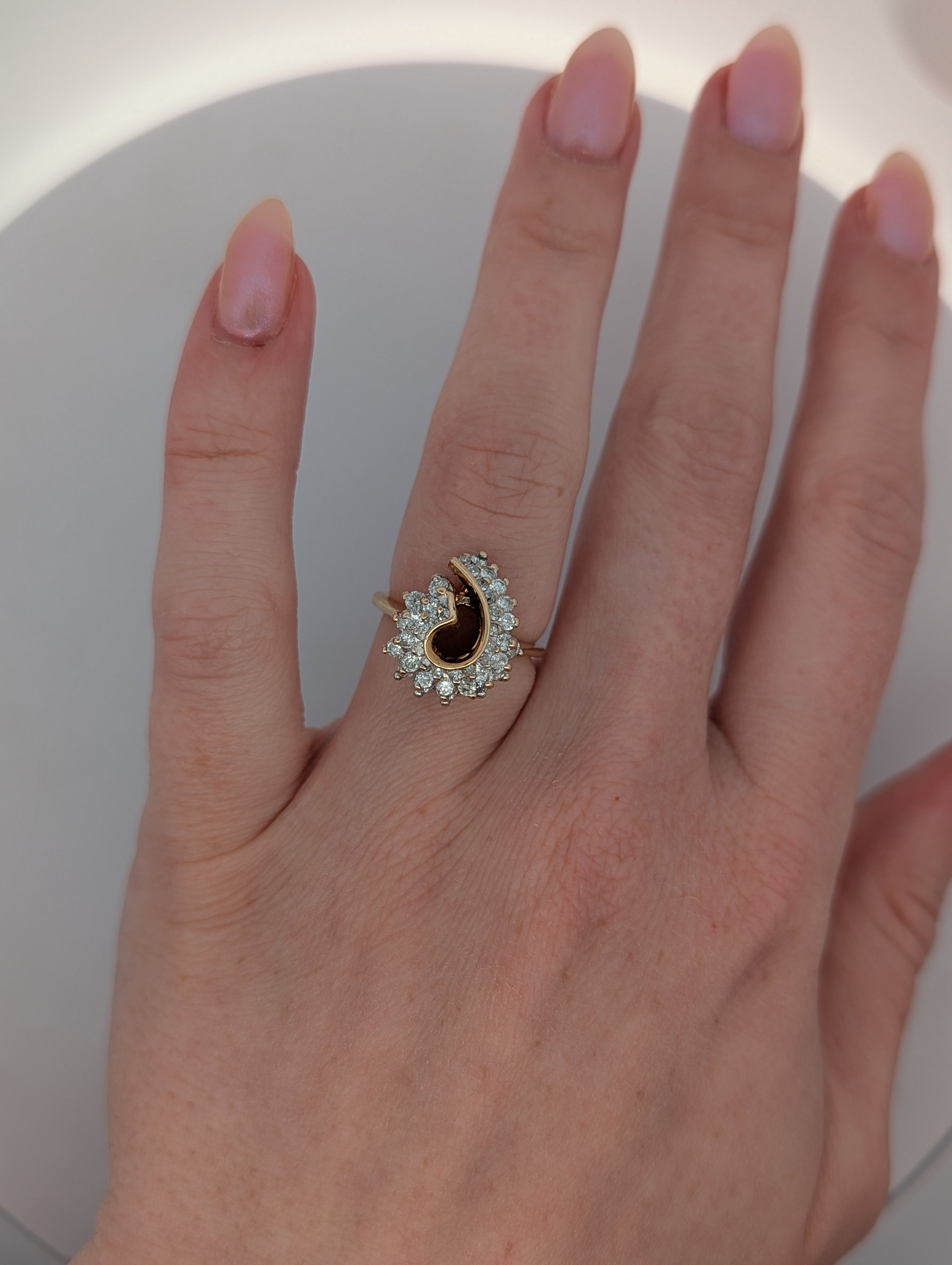 Vintage 14K Yellow Gold Swirl Ring