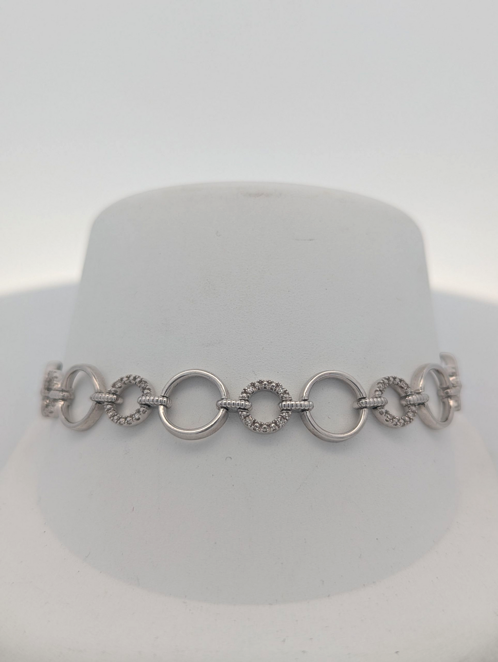 Sterling Silver Diamond Loop Bracelet