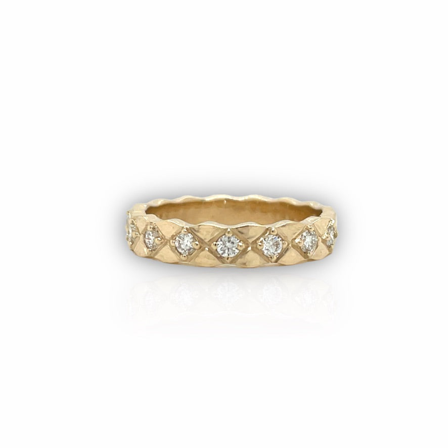 Electra Diamond Ring in Yellow Gold