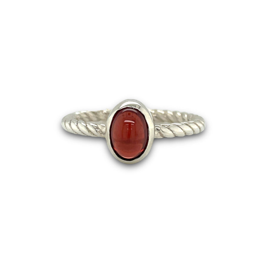 Ziana Ring Oval Garnet in Sterling Silver
