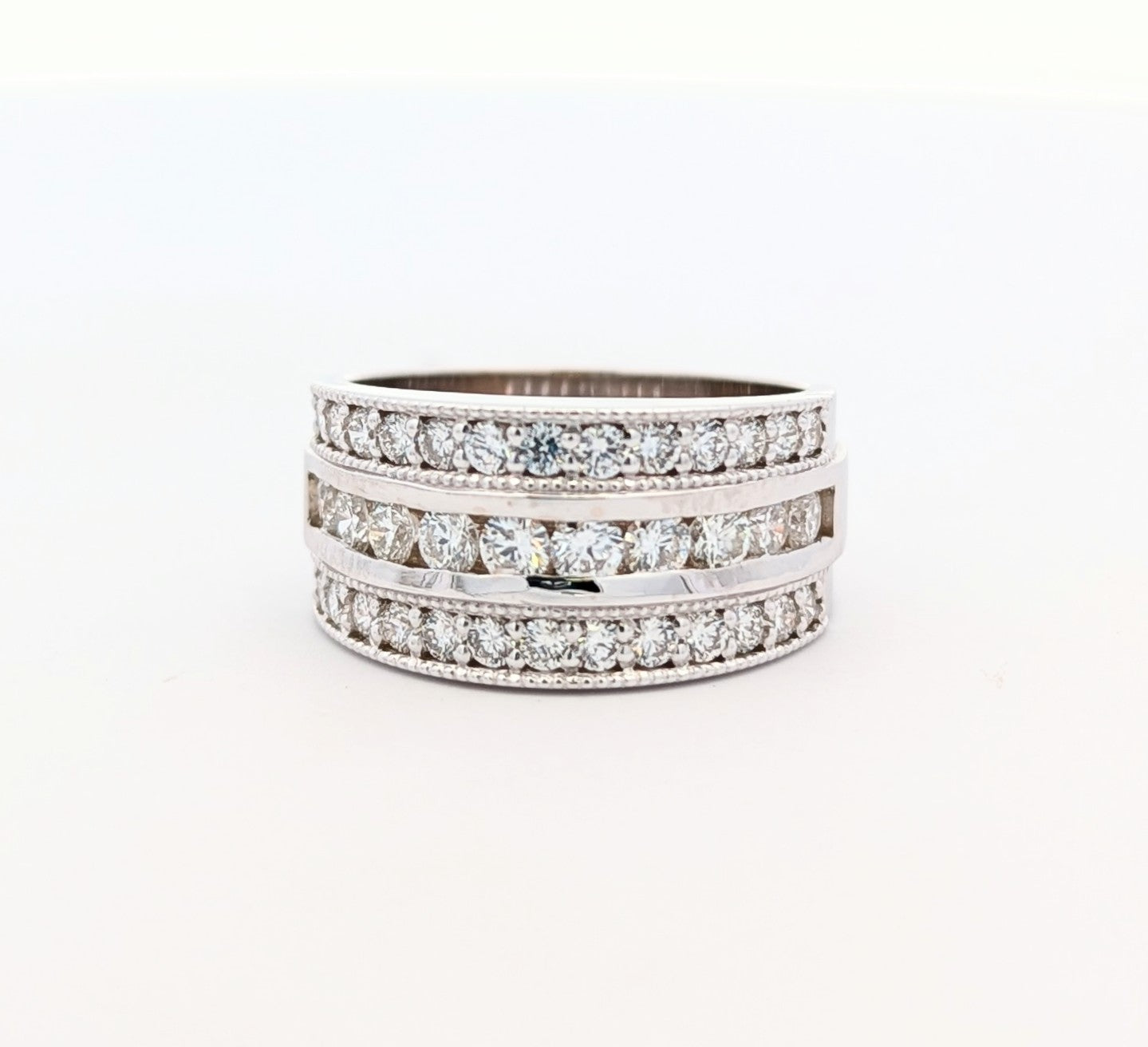 Massima Diamond Anniversary Ring