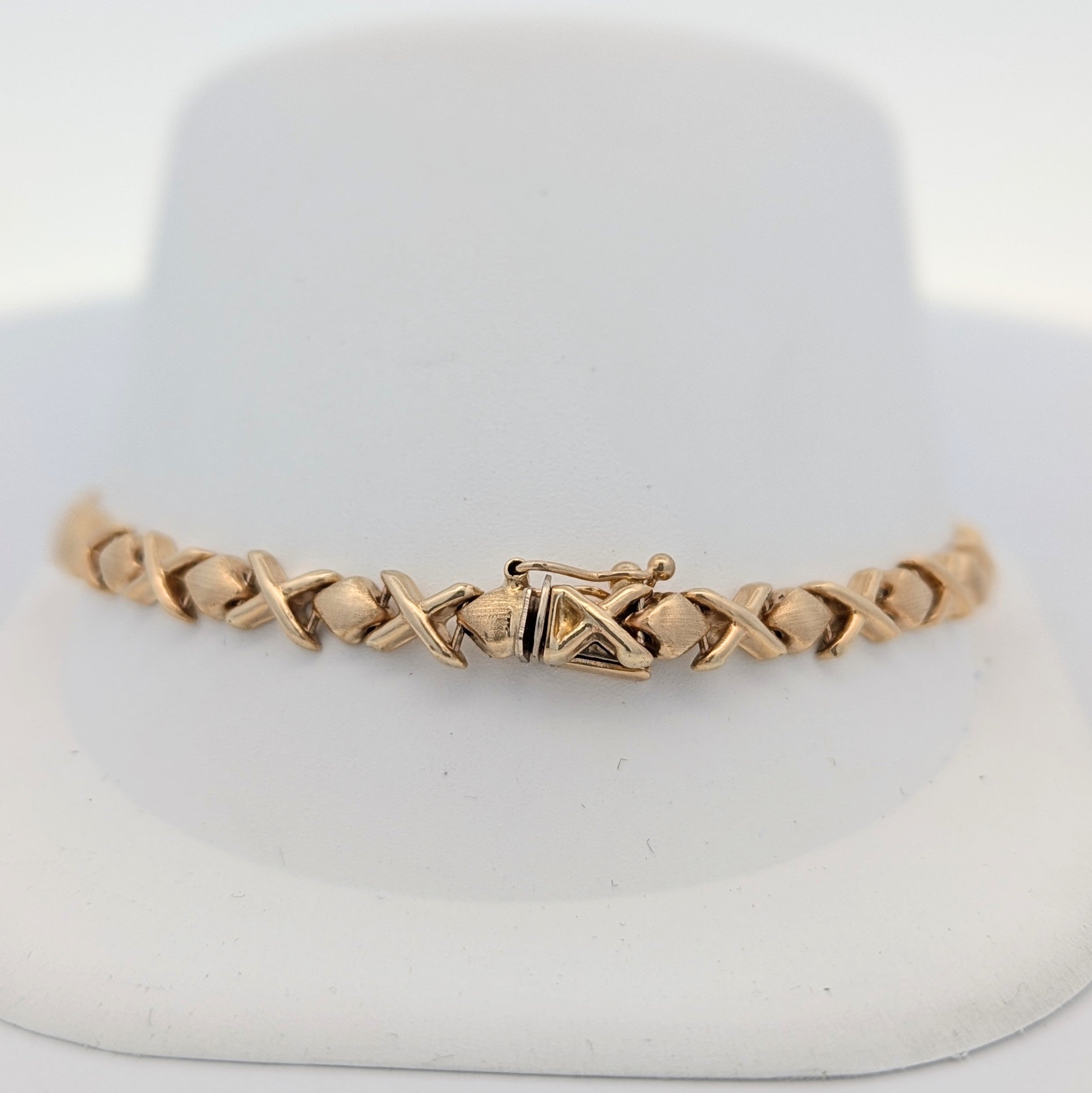 Vintage 14K Yellow Gold X-O Bracelet