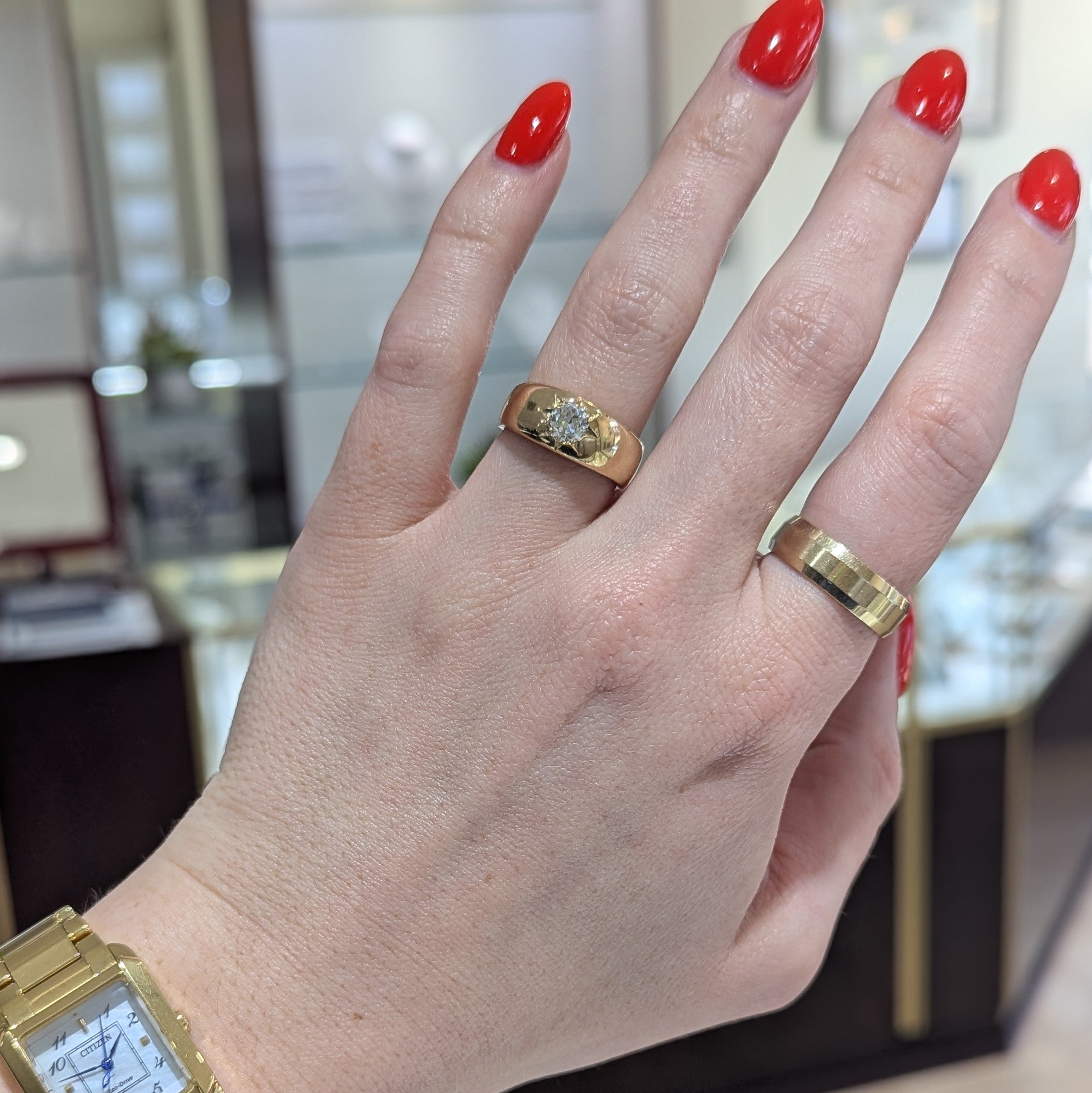 14K Gold Band Star-Set Old Euro Diamond Ring