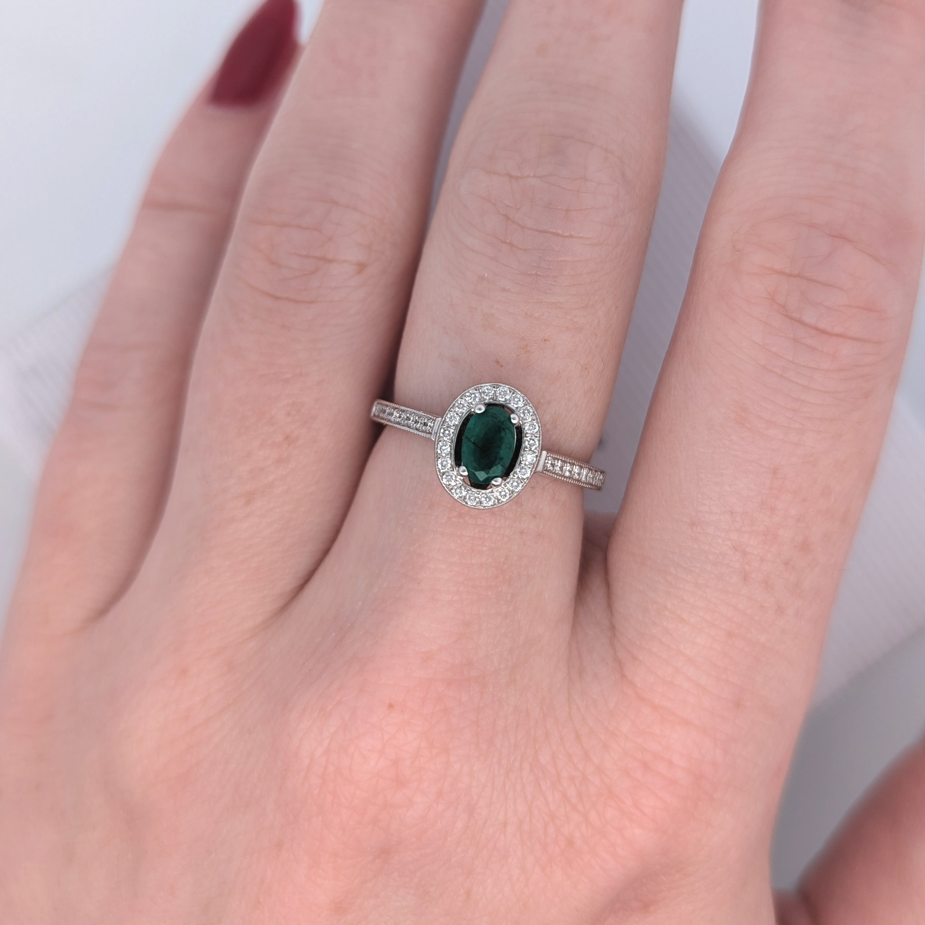 14K White Gold, Diamond, and Emerald Ring