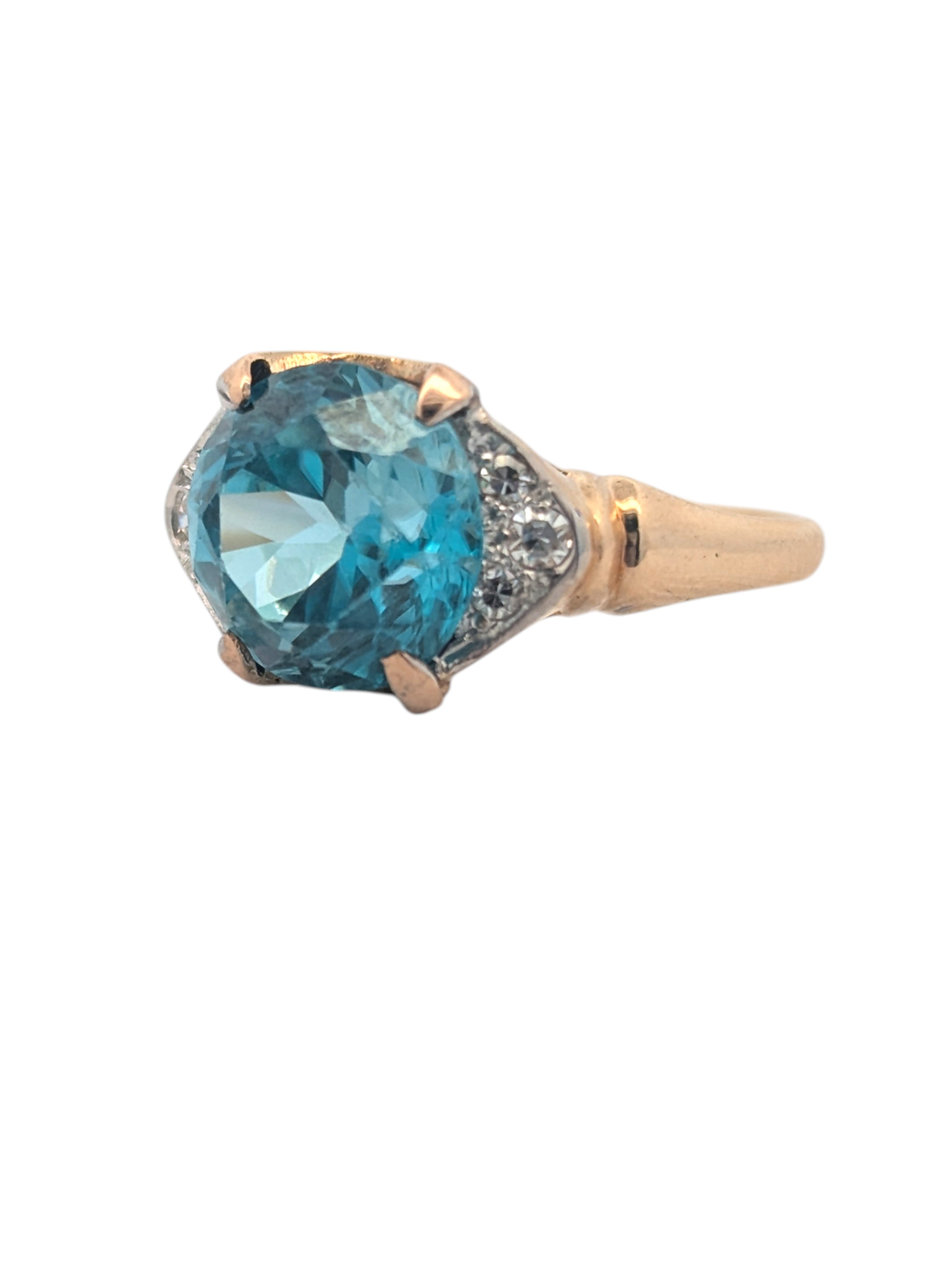 Vintage 14K Yellow Gold Diamond and Blue Zircon Ring