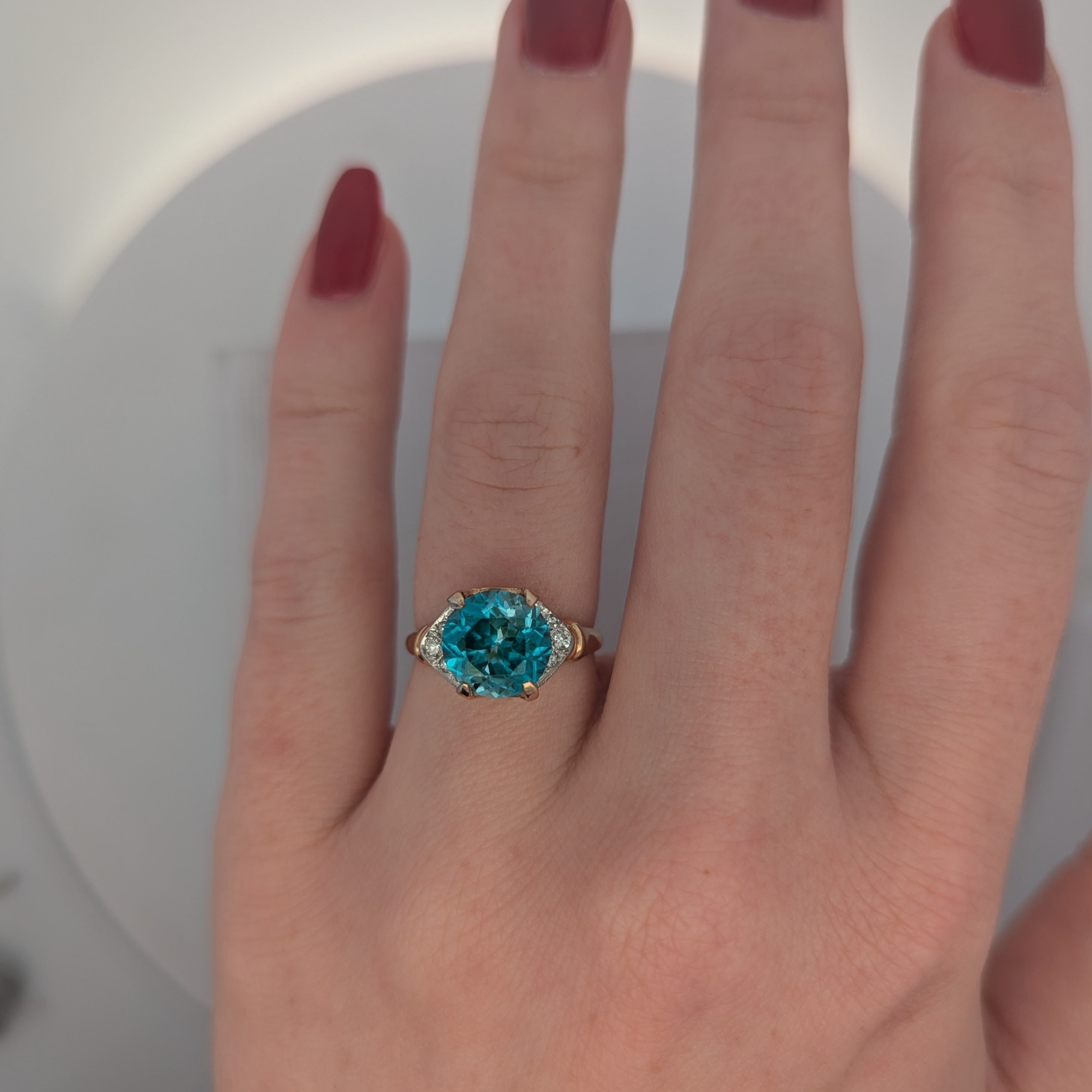 Vintage 14K Yellow Gold Diamond and Blue Zircon Ring