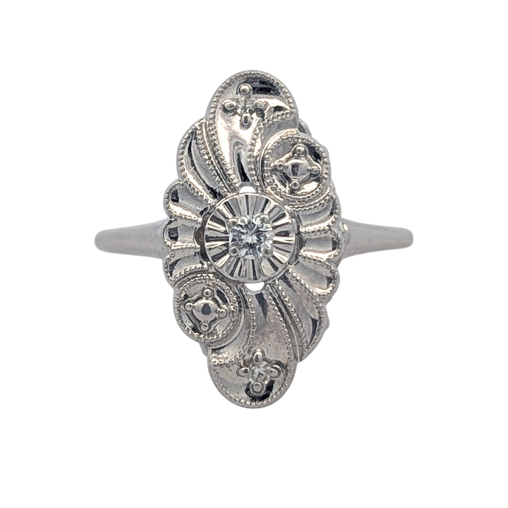 14K White Gold Vintage-Style Oval Ring