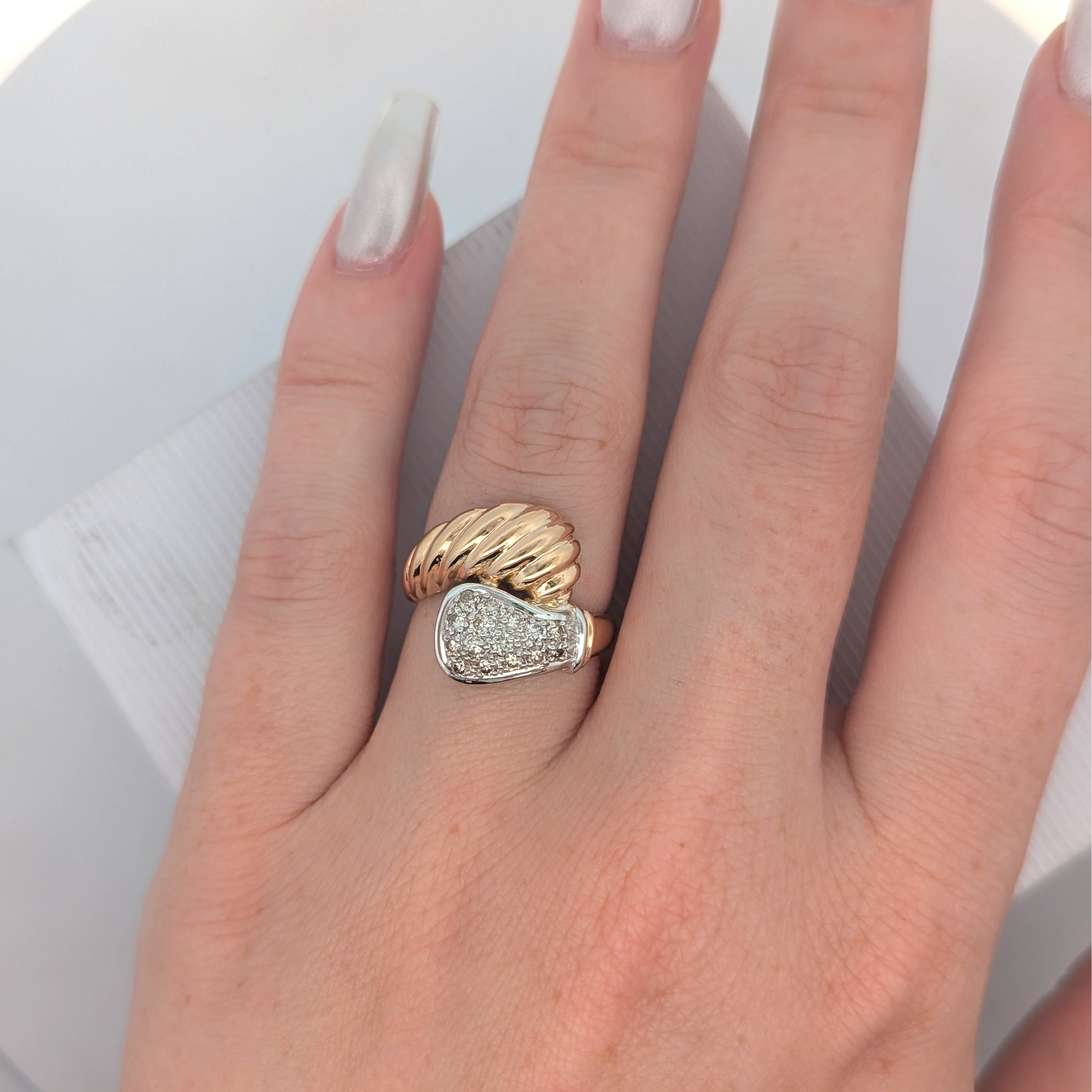 Vintage 14K Gold Two Tone Bypass Diamond Ring