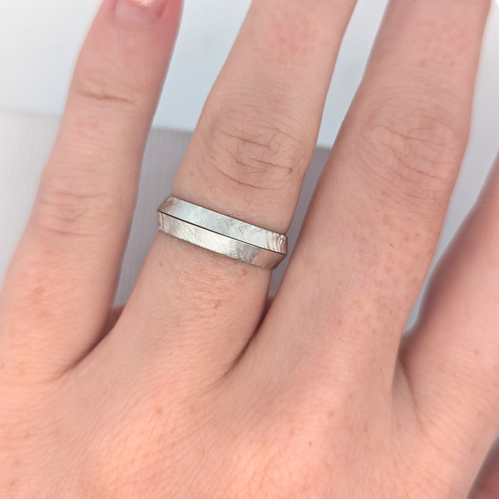 Vintage 14K White Gold Florentine "Book End" Rings