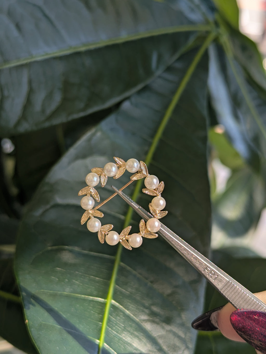 Vintage 14K Yellow Gold and Pearl Pin