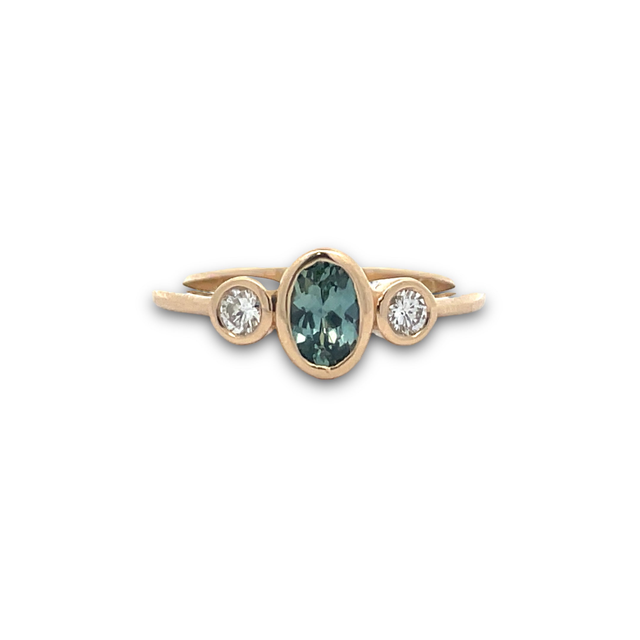 Venecia Ring ft. Green Sapphire in Yellow Gold