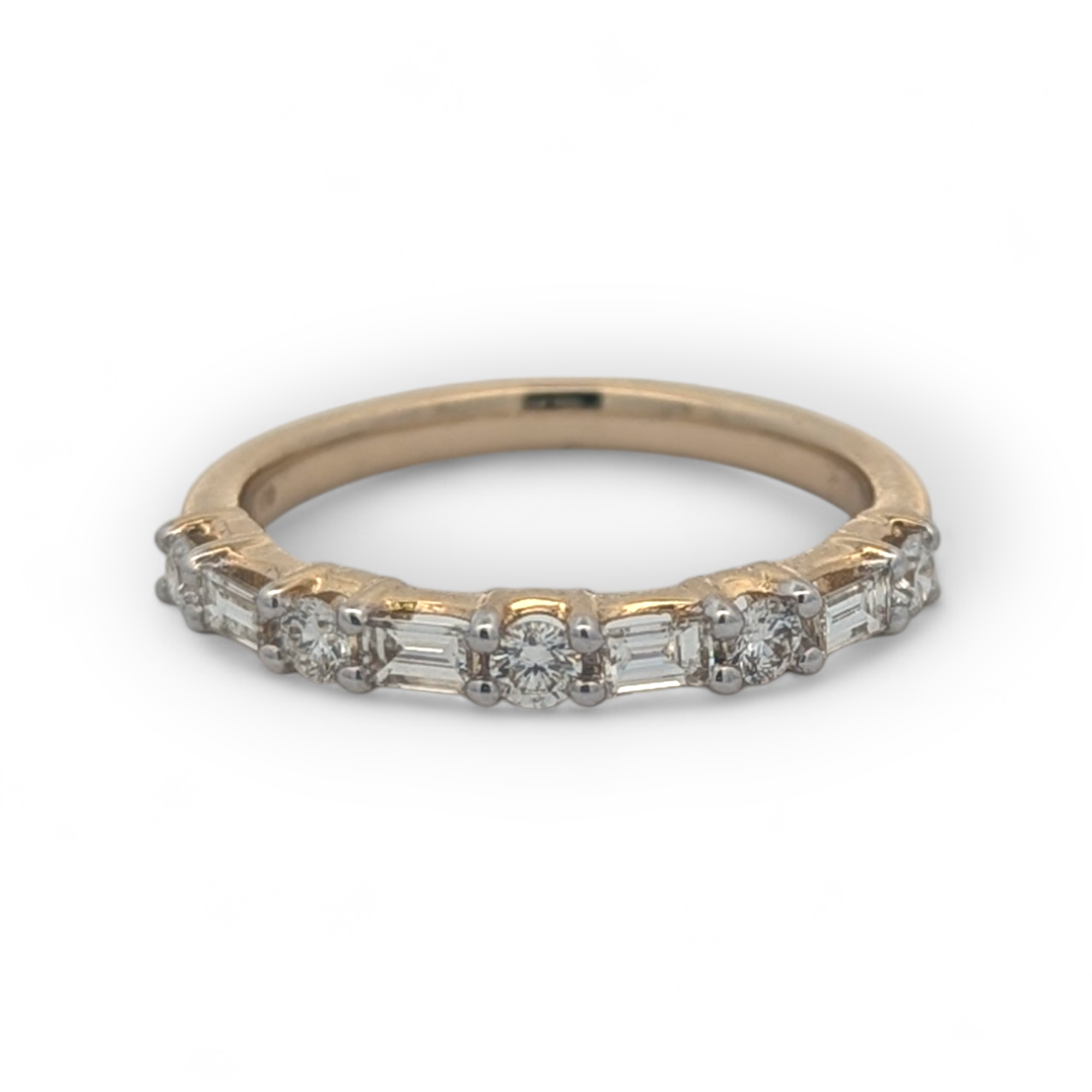 Baguette & Round Diamond Wedding Band in 14k Yellow Gold