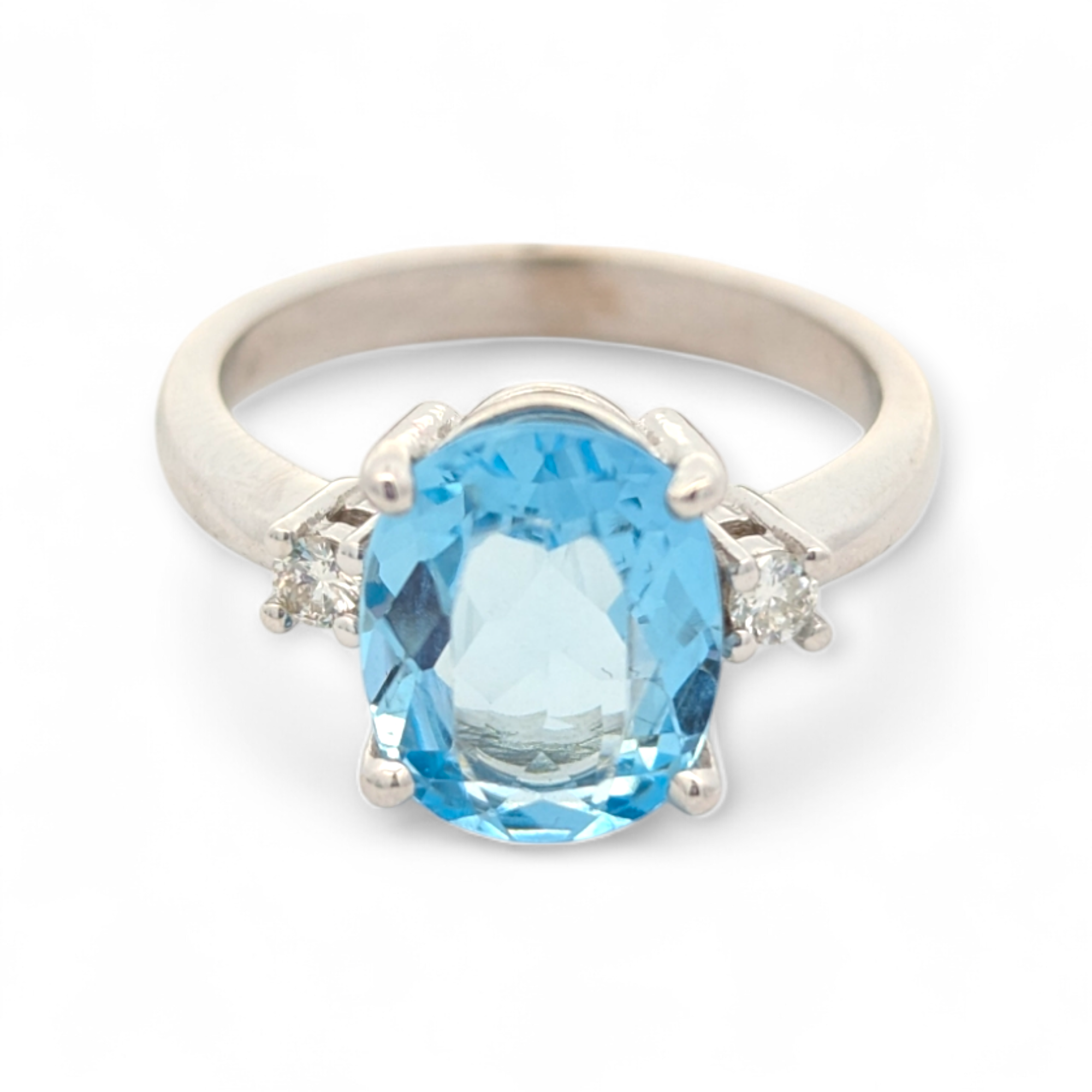 Aquamarine and Diamond Ring in 14K White Gold