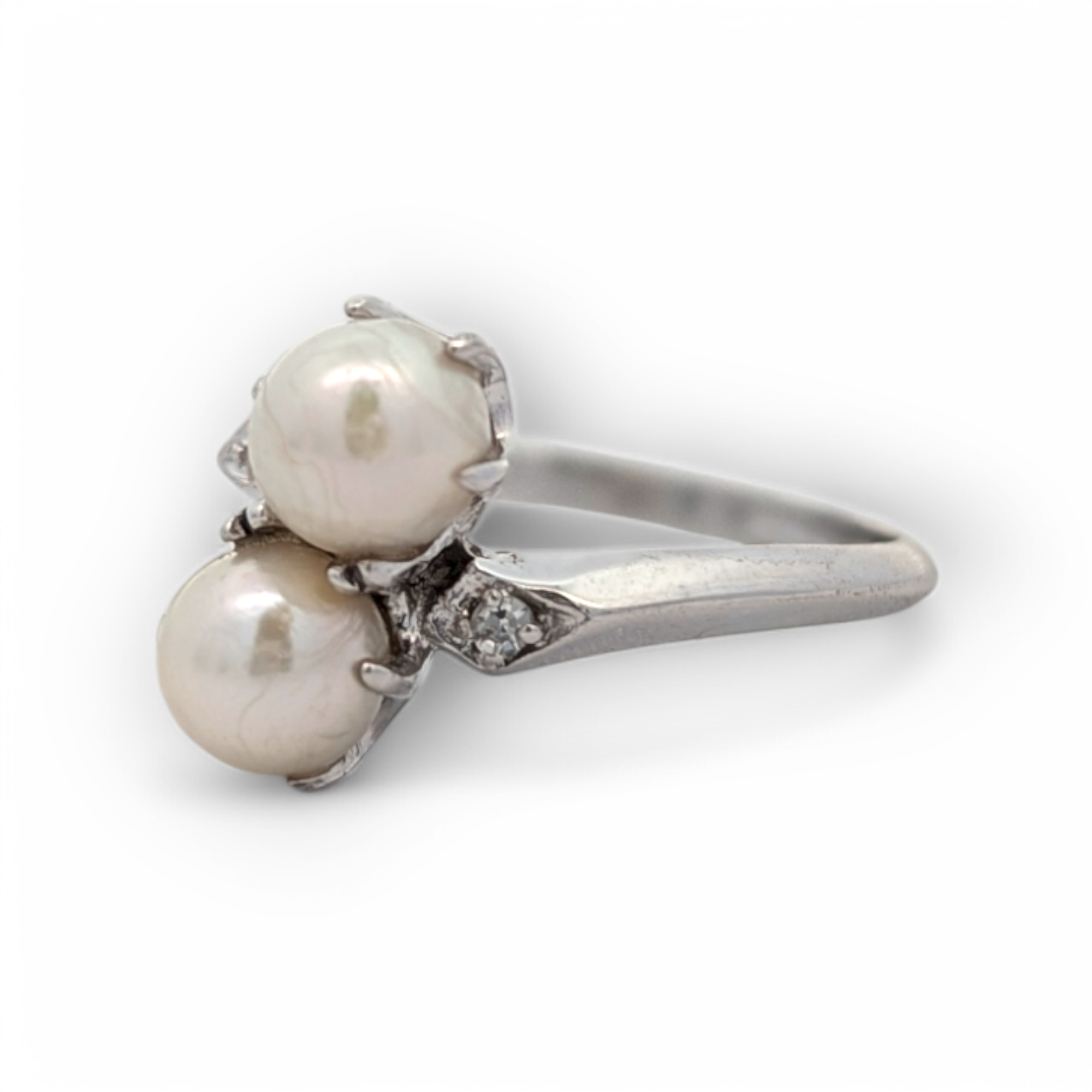 Vintage 14K White Gold and Pearl Ring