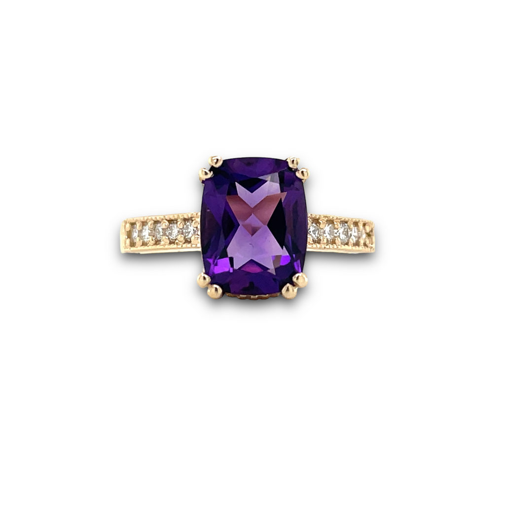 Soraya Amethyst & Diamond Ring in Yellow Gold