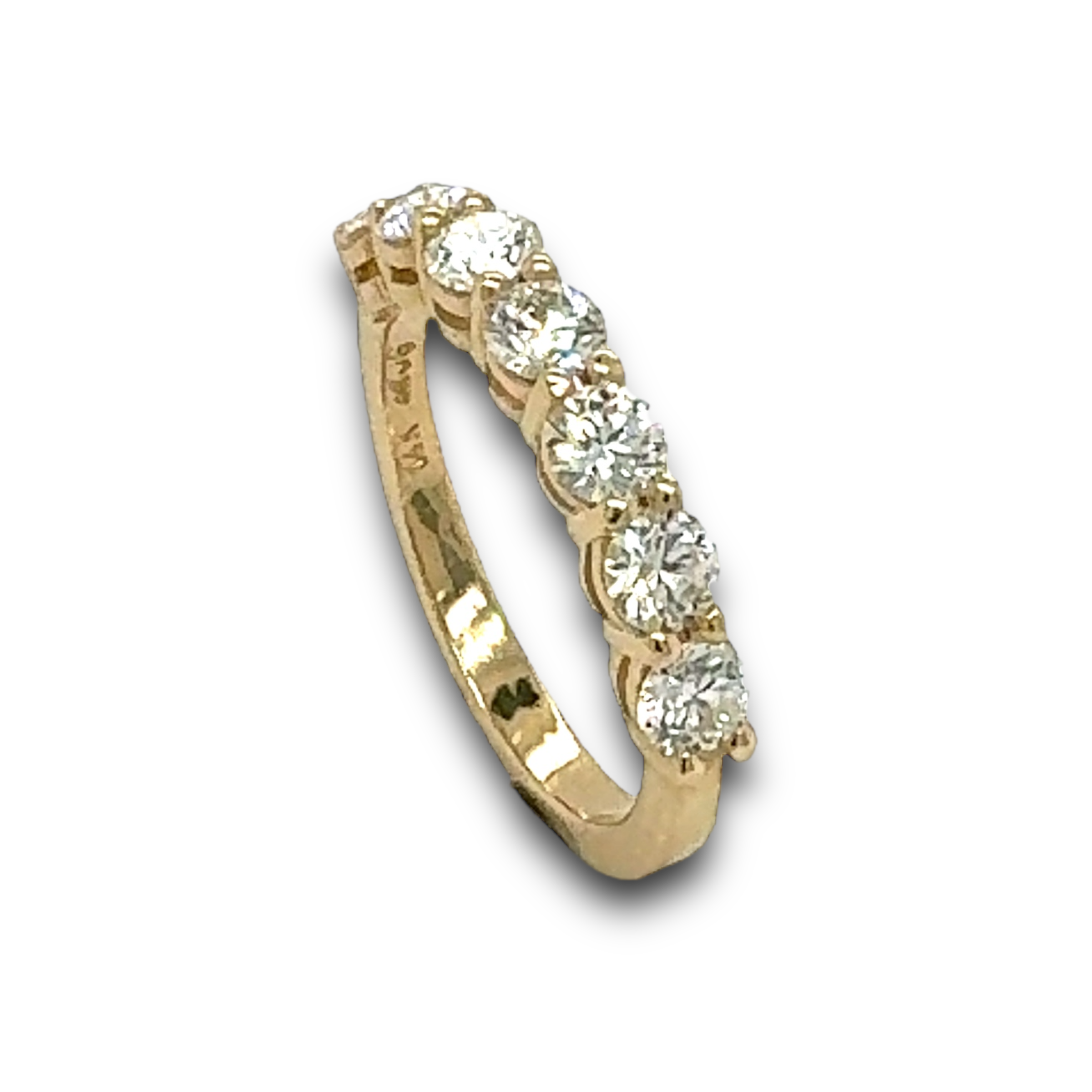 1.07 Carat total weight Diamond Wedding Band in Yellow Gold