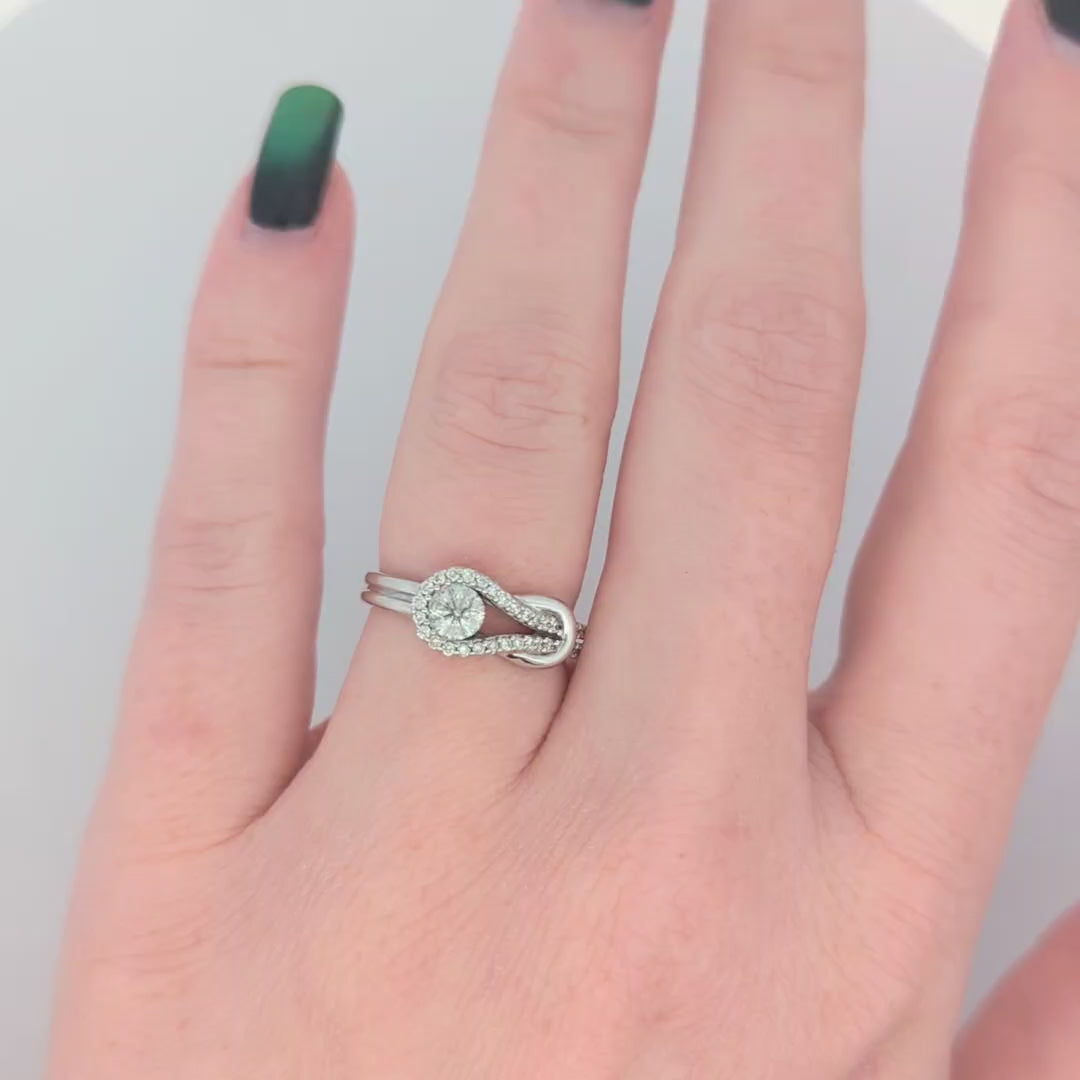 14K White Gold "Love Knot" Loop Ring