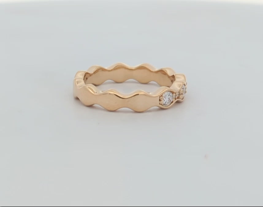 14K Gold Wavy Lab Grown Diamond Band