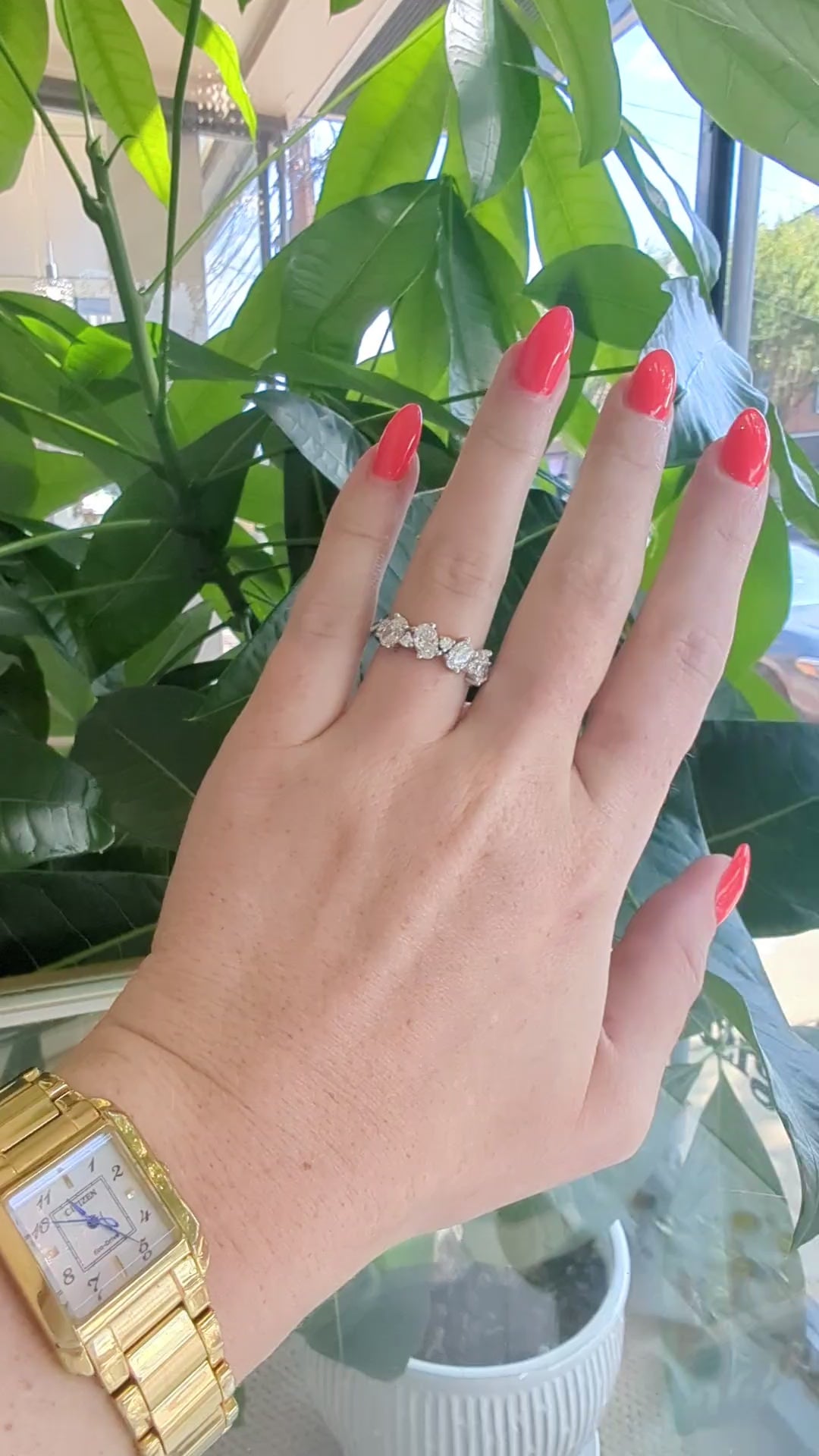 Oval and Round Lab Diamond Band