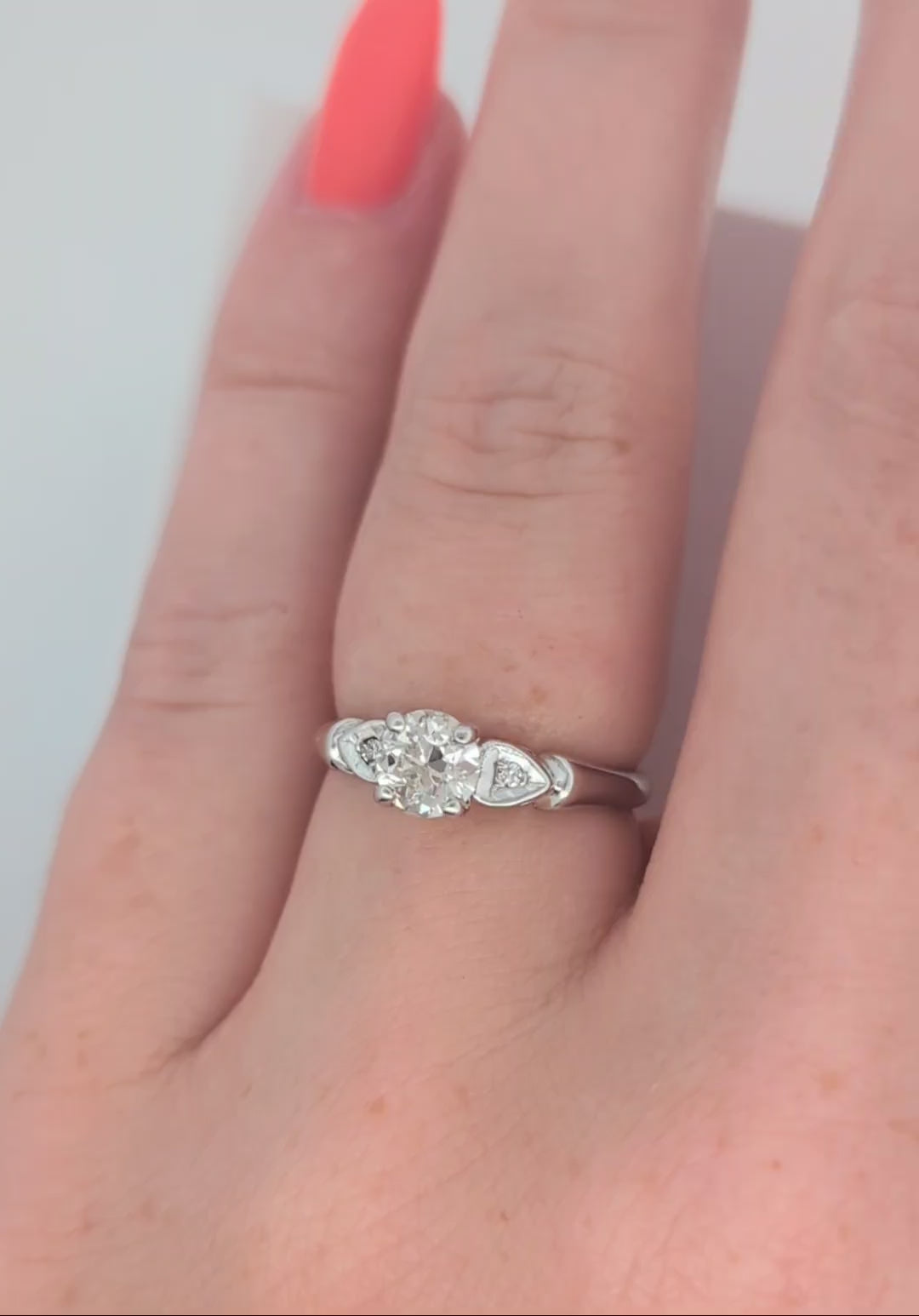 Vintage White Gold Ring with Heart Accents